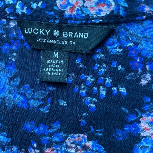 Lucky Brand Los Angeles short sleeve blouse is a Medium. - Picture 4 of 5